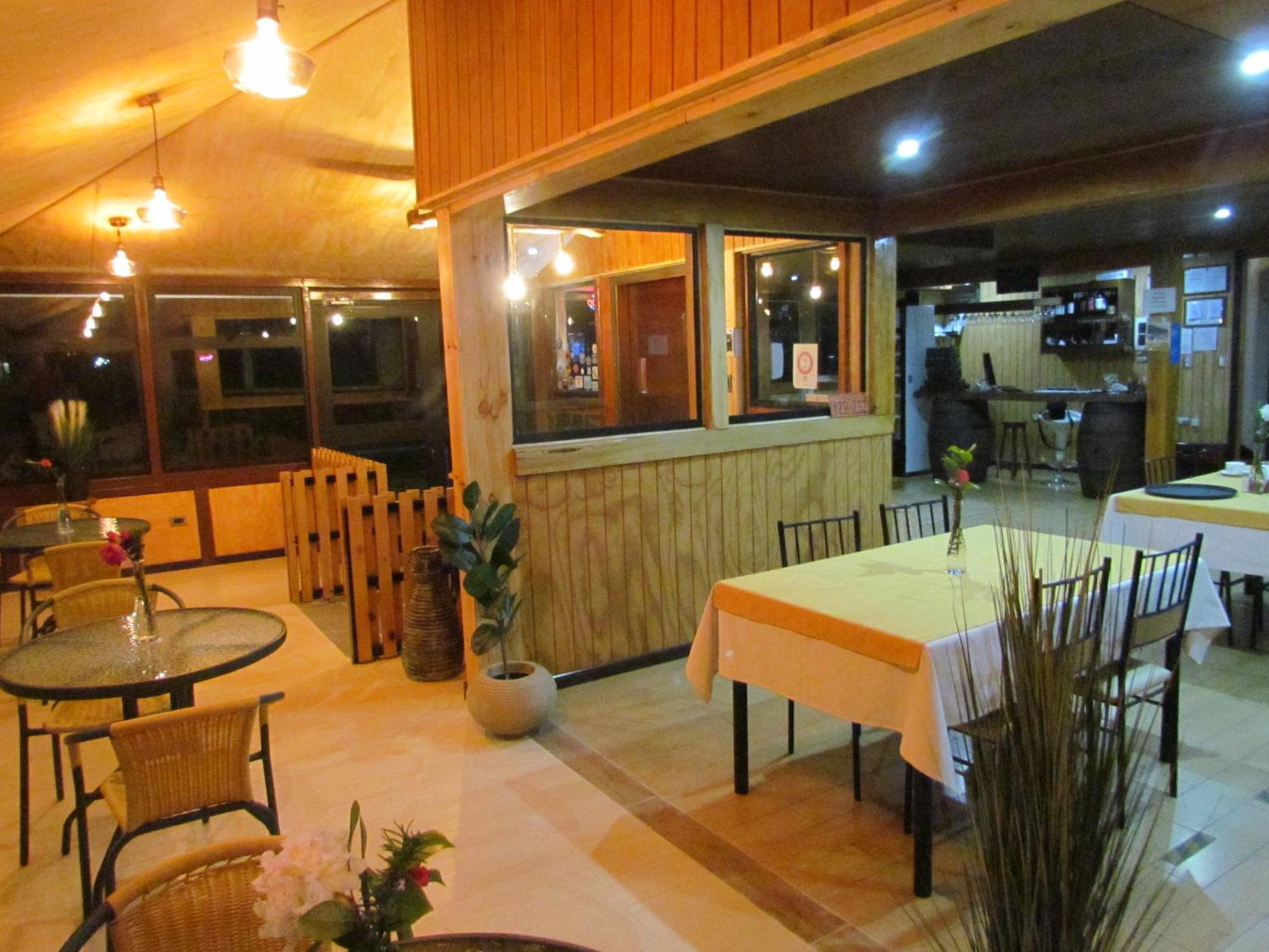 Hosteria Antupiren Hornopiren Exterior photo